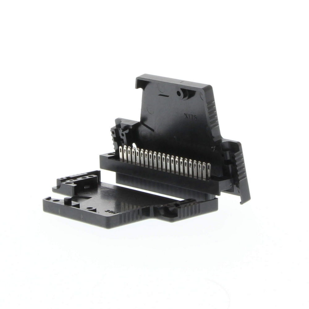 OMRON C500-CE404 40 PINS FUJITSU CONNECTOR MET (1pc)