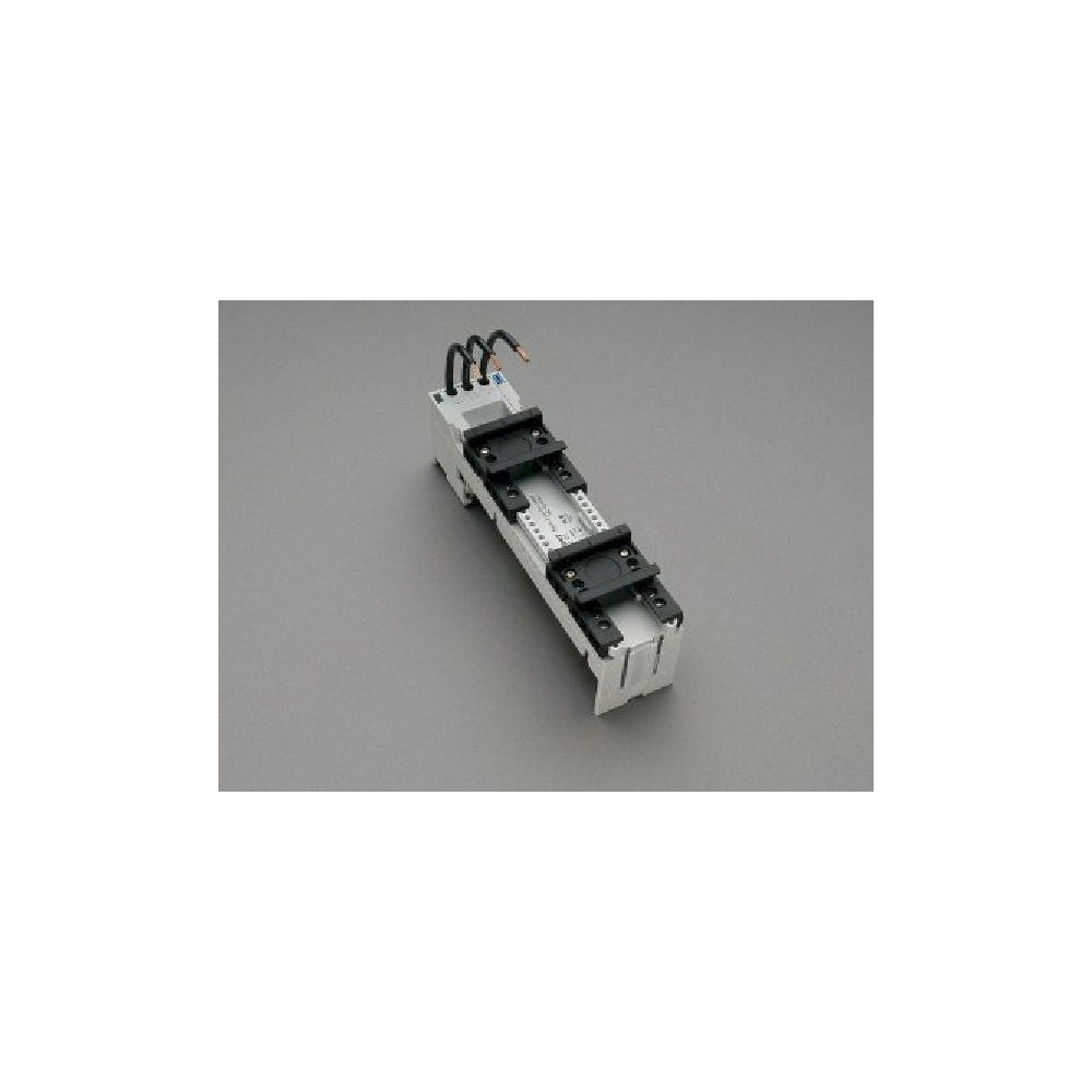 WOHNER 32431 ADAPTER 25 A 2 DRAAGRAILS 45MM (1pc)