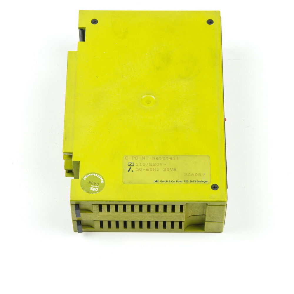 Power supply module: 110/220V