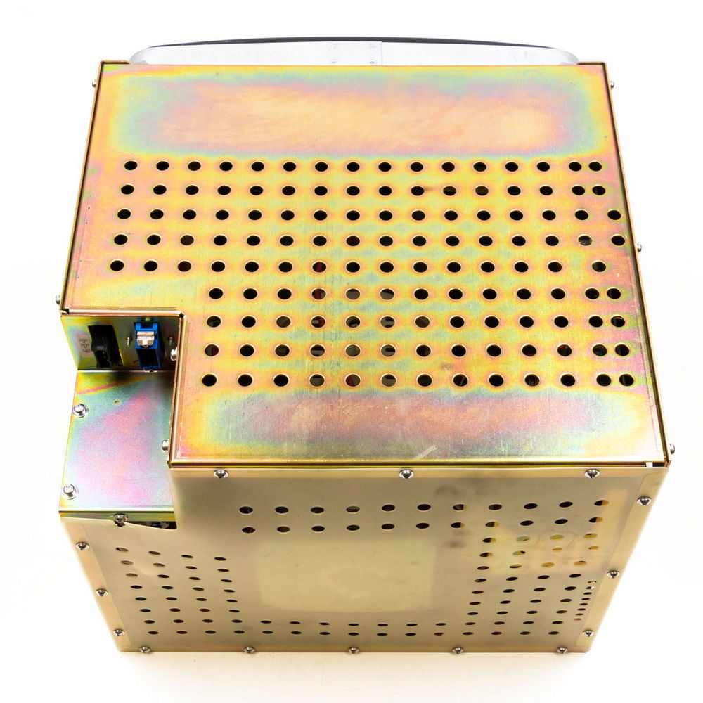 FANUC A61L-0001-0094 (D15CM-04B), Ozuchi CRT Display — изображение 5